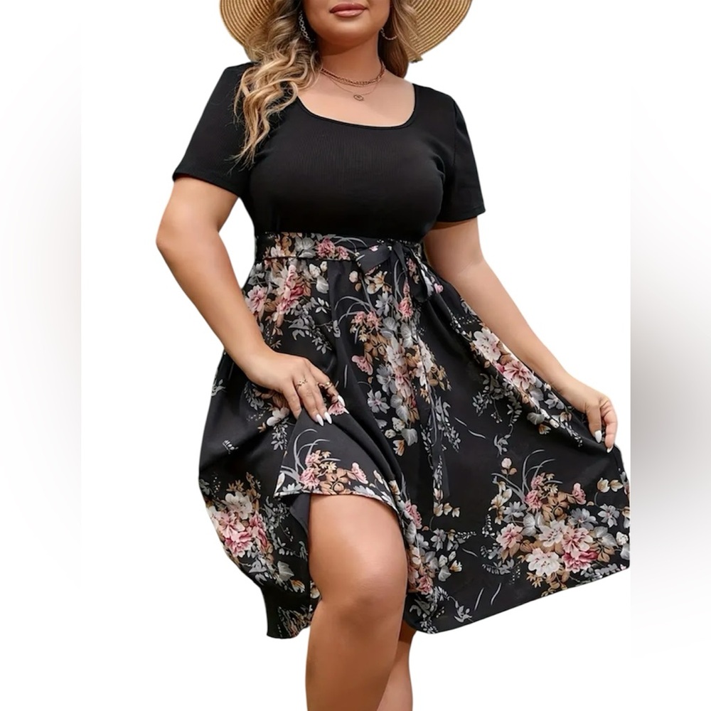 Floral Short Sleeve Pretty Dress Stretchy Comfortable & Flattering NWT NIB Sz 2x